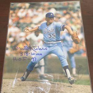 Phil Niekro Braves 8x10